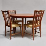 961 4019 DINING ROOM SET